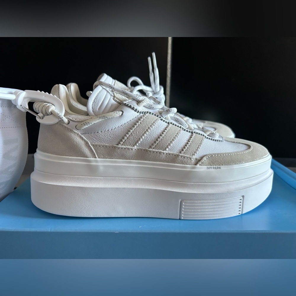 Ivy Park Adidas Platform Casual shoes.